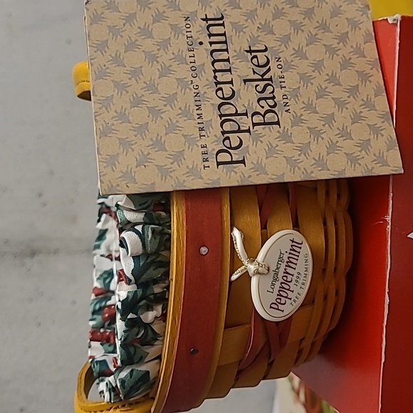Longaberger Small 2004 Tree Trimming Basket Combo *PEPPERMINT* - Picture 3 of 6